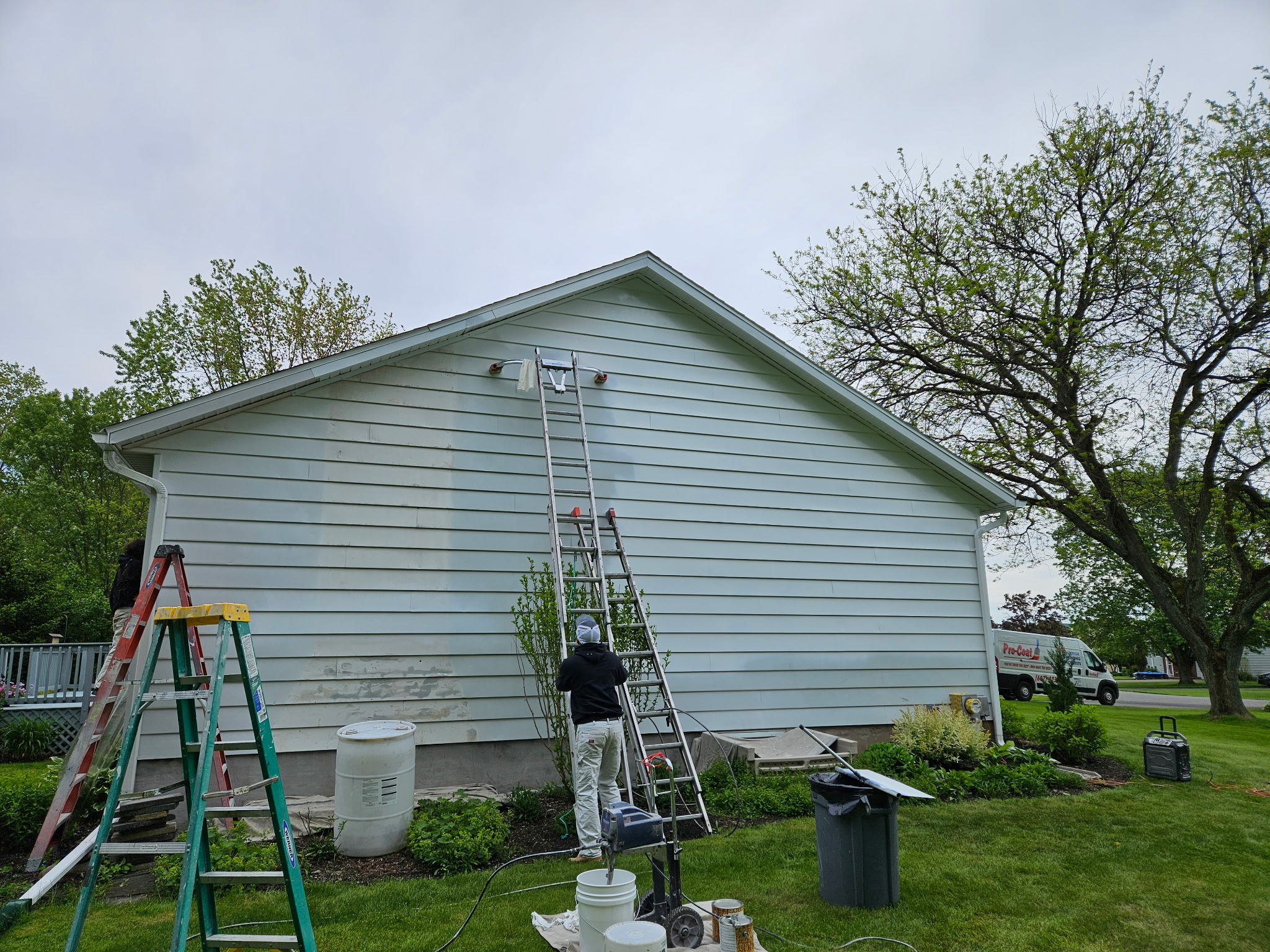 Pro-Coat Team at Work